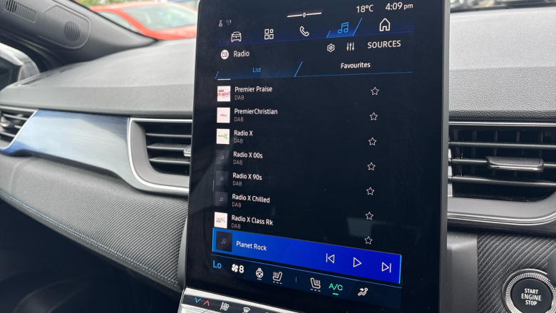 Renault Symbioz 1.6 E-Tech FHEV 145 Techno Esprit Alpine 5dr Auto Hybrid Estate